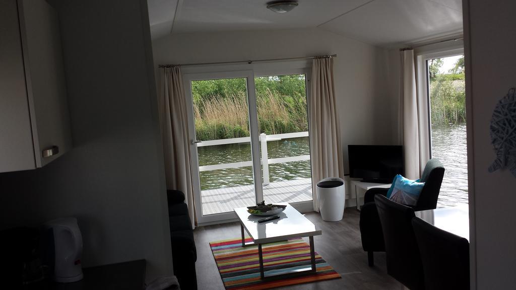 Bestmarine Waterchalets Flevo Marina Lelystad Zewnętrze zdjęcie